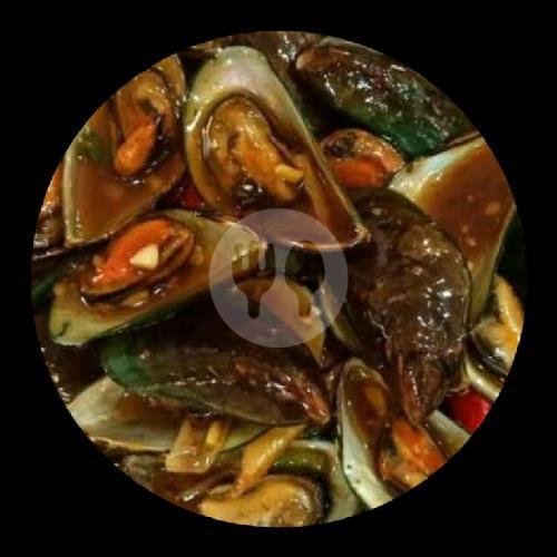 Udang Goreng Telur Asin menu Pondok Ikan Bakar Babe H. Lili, Darmawangsa