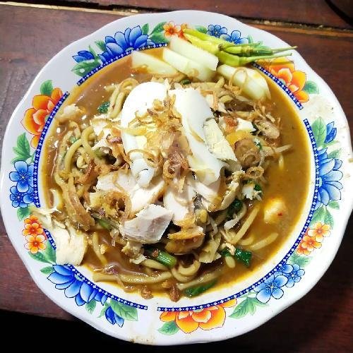 Bihun Goreng menu ALVARO, Gwalk Citraland