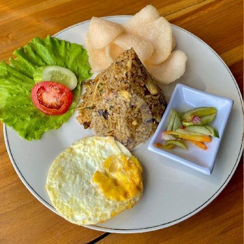 Review Semeru Cafe & Resto: Tempat Cozy dengan Makanan Lezat di Jember
