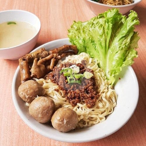 Mie Ceker Pangsit menu Mie Ceker Bandung, Tebet Dalam