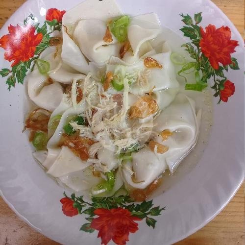 Pangsit Kuah menu Nasi Tim Ayam & Bubur Ayam Iriana, Ulujami