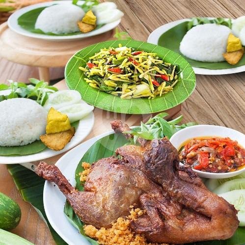 Promo Paket Keluarga Ayam menu Bebek Kaleyo, Tomang