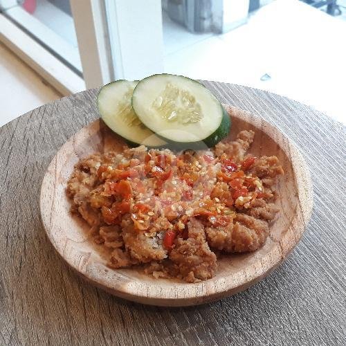 Ayam Geprek Sambel Gobyos menu Geprek Tugu, Krembangan