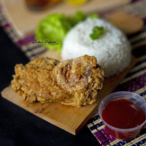 Nasi Ayam Geprek menu Kedai Paerte, Jebres