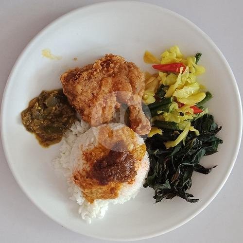 Nasi Ayam Gulai menu Cinto Minang, Pecenongan