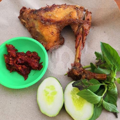 Ayam Bakar menu RM Barokah 2, Kajen