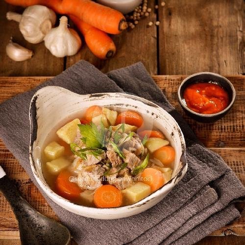 Sop Janda menu Ayam Goreng Gepuk, Sop, Soto Pawon Itoci, Sekeloa