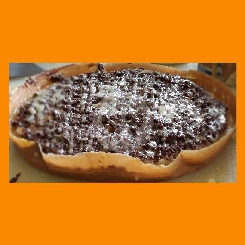 Kacang Coklat Wijen Ekonomis menu Martabak King Solihin, Semper