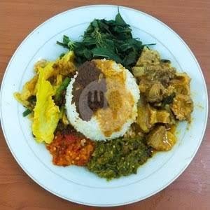 Nasi Ayam Gulai menu RM PADANG. MURAH MERIAH KAWALU
