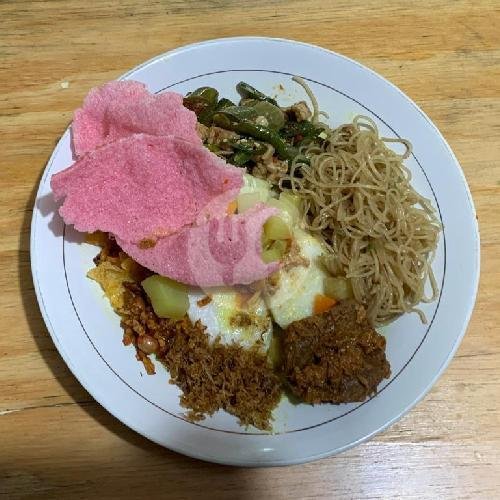 Nasi Gurih + Telur menu Kede Soorr Lontong Medan - Radar Auri, Cimanggis - Cisalak