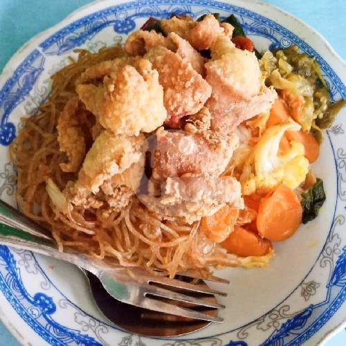 Nasi Campur Ayam Sambal Hijau Bonus Es Teh menu Warung Widi Banyuwangi