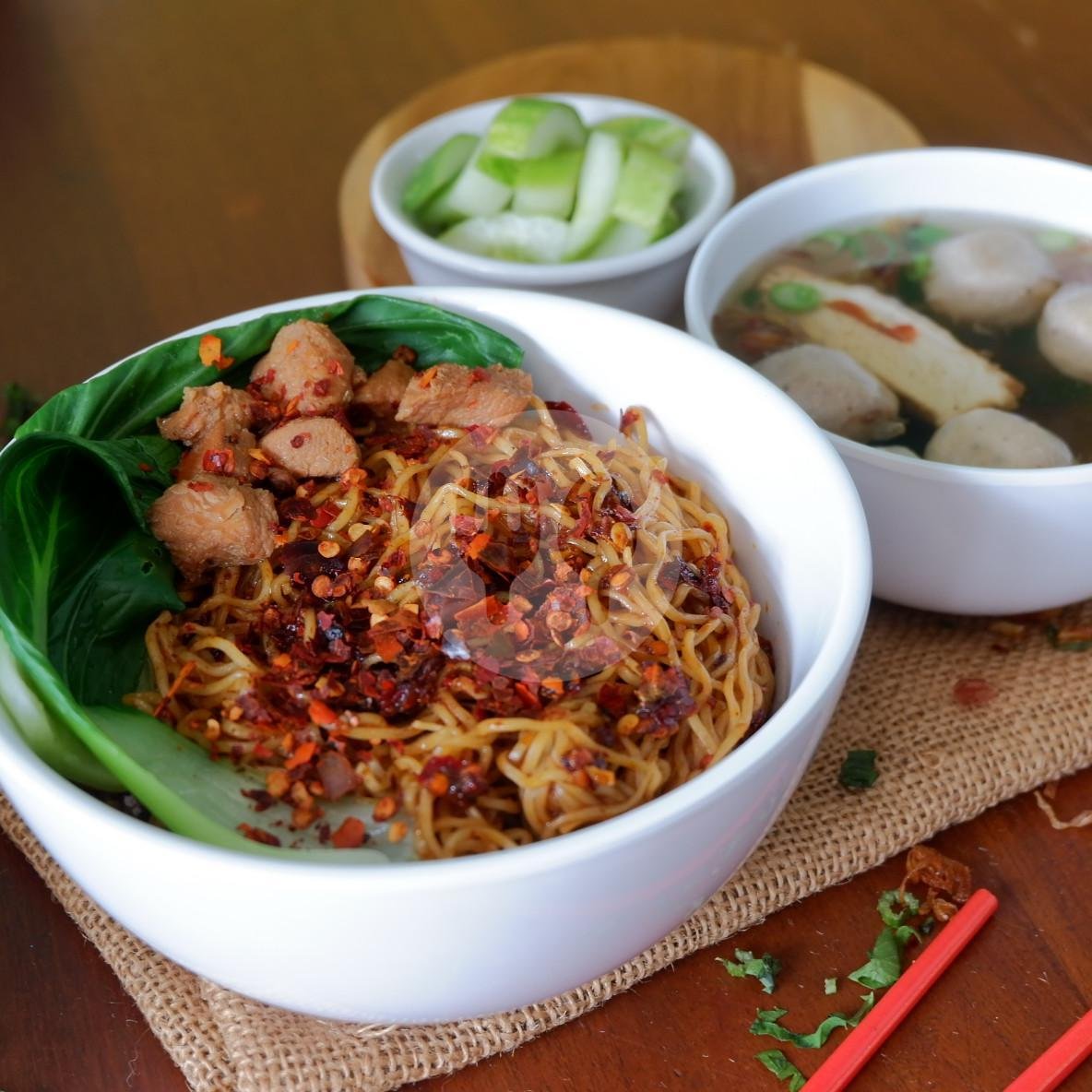 Yamien Kuah menu Mie Idaman, Pandesan