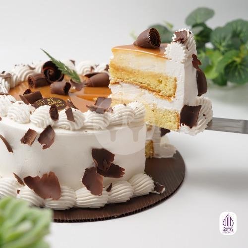 Coffe Caramel 20cm menu Dcika Cakes & Bakery, Rawamangun