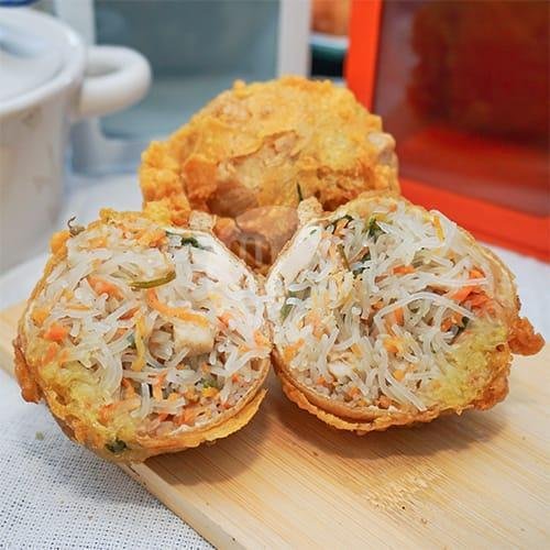 Tahu Isi 2 Bj menu Kue dan Jajan Pasar Ny Yasin Zein, Dharmahusada Indah Utara