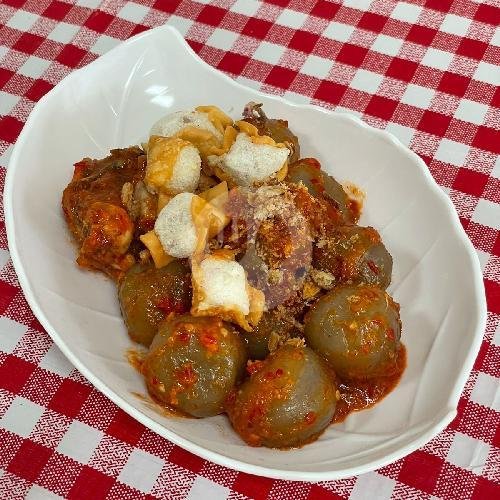 Cica Bowls: Surga Seblak Enak dengan Suasana Cozy dan Instagrammable