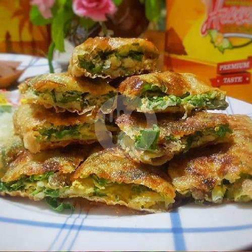 Martabak Telur Bebek Rasa Sosis Reguler menu Martabak Hawaii, Madiun