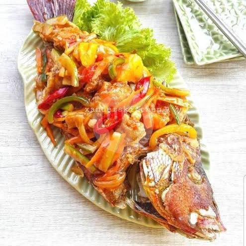 Kakap Saus Padang menu Warkop & Seafood bandung, Wonotingal