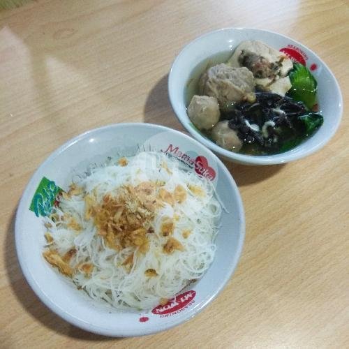 Yahun Baso Tahu menu Mie UJ , Ibrahim Adji