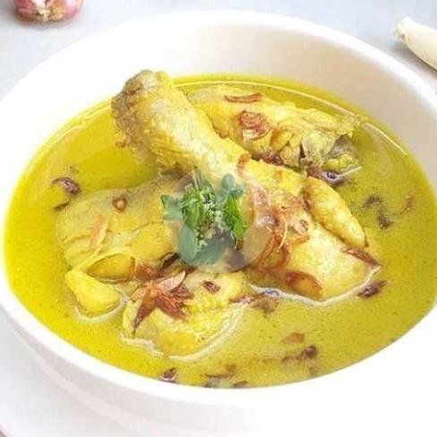 Lontong Sayur Bu Lestari: Surga Kuliner di Semarang yang Wajib Dicoba