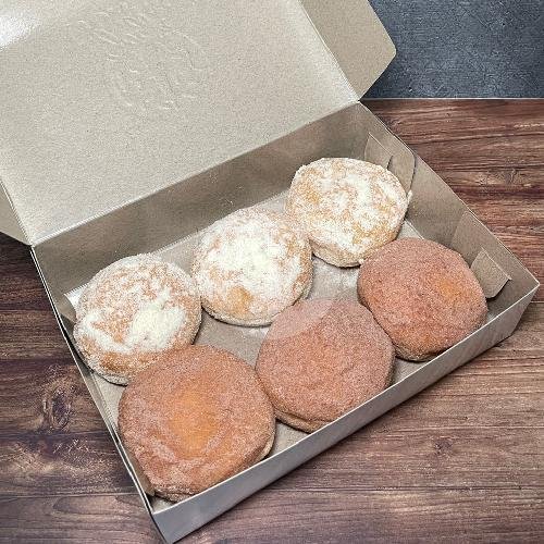 Bomboloni Milky Fluffy Large Box (12 Pcs) menu Jogja Donuts, Colombo