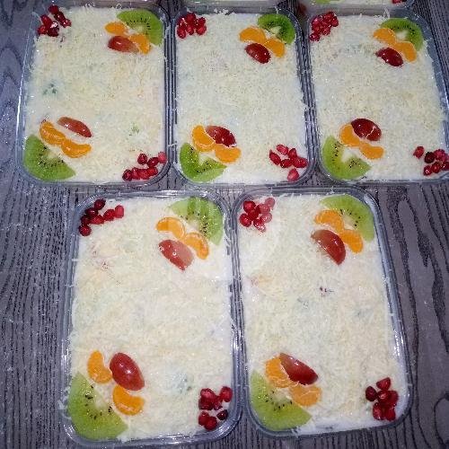 Salad Buah 200ml menu Rumah Salad Vi & Key, Gadog Raya