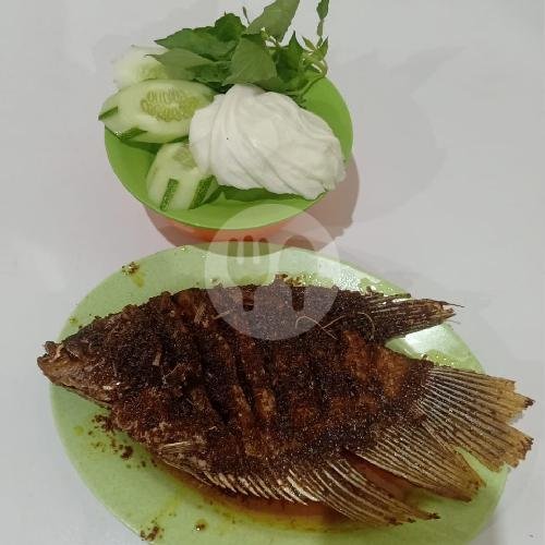 Gurameh Goreng menu Warung Lamongan Indah Cak Imron Jatim