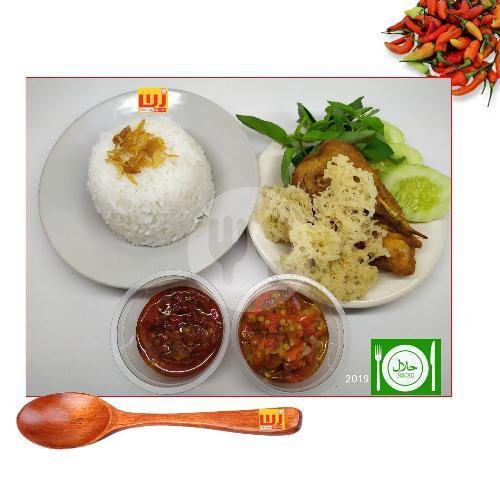 Bakso + Iga Sapi Super menu Waroeng Djowo 2, Slipi