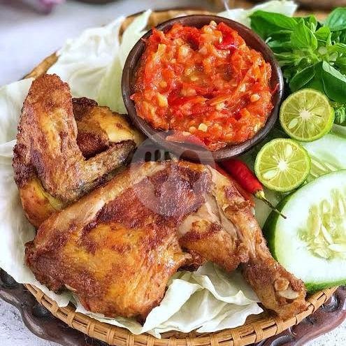 Paket Nasi Ayam Geprek + Nutrisari Jeruk menu Ayam Geprek Nuklir, Baladewa