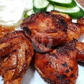 Ayam Goreng (tanpa Nasi) menu Ayam Bakar Bu Emi, Bumi Asri