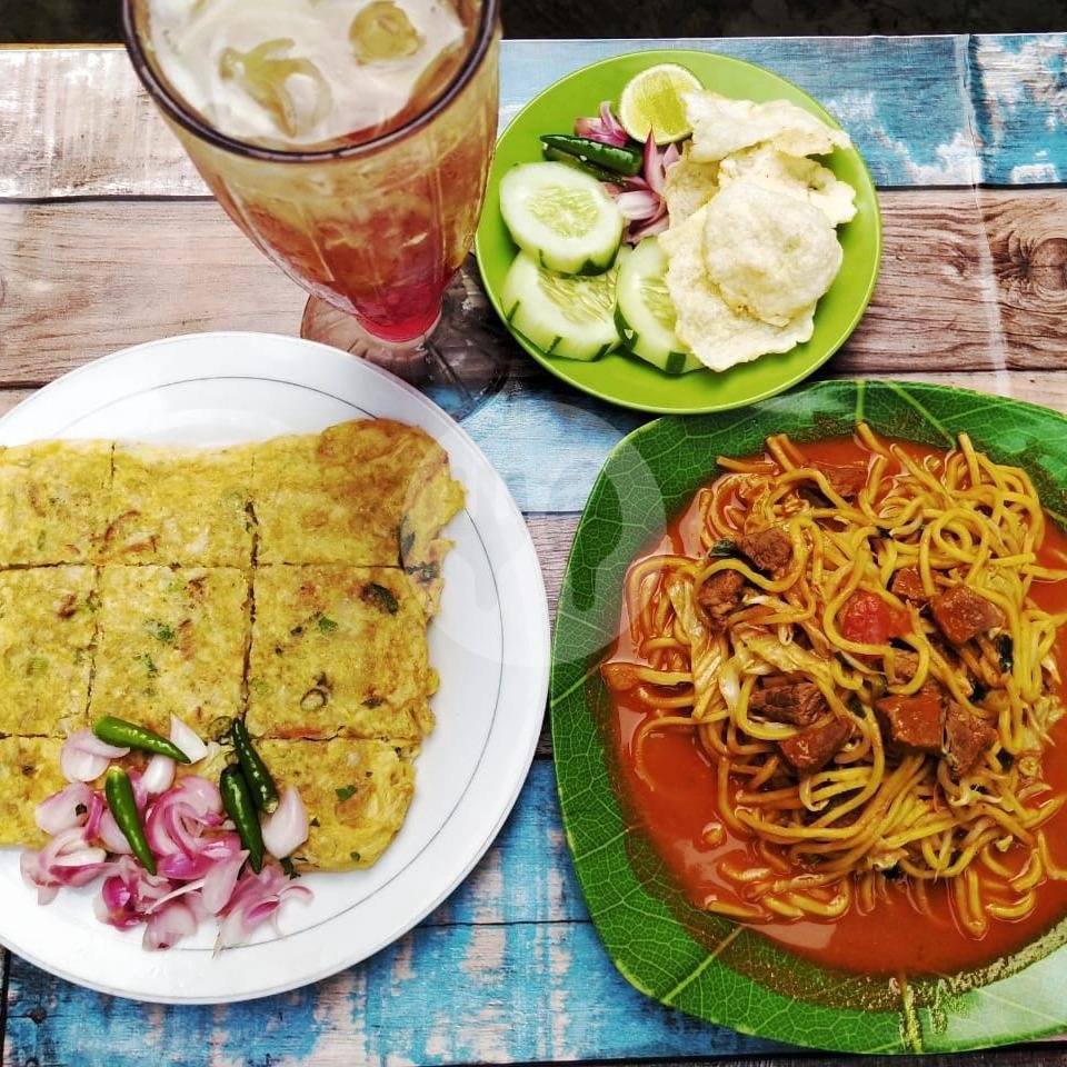 Paket Sabang menu Mie Aceh 'KEUMALA', Duren Tiga