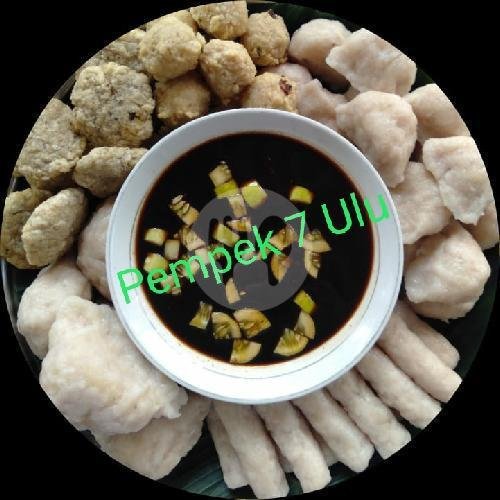 Pahe 1 Tidak Digoreng menu Pempek Palembang 7 
