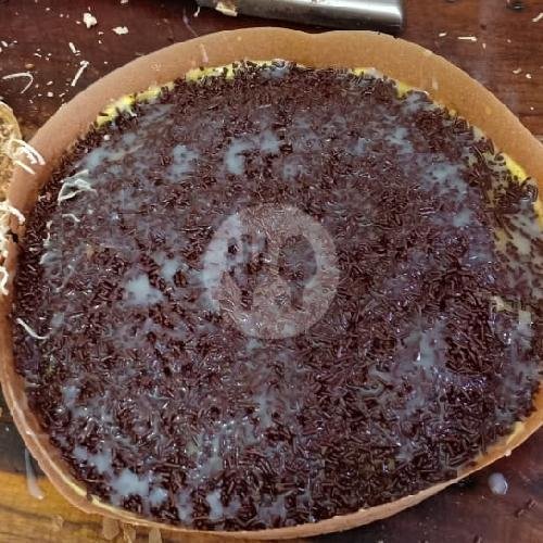 Manis Spesial 1 Loyang Pisang Keju menu Martabak Top Bandung 