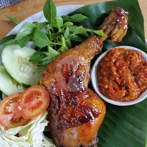 Review Restoran Pecel Lele Erik Syahbani: Kuliner Lezat di Kampung Melayu Jakarta