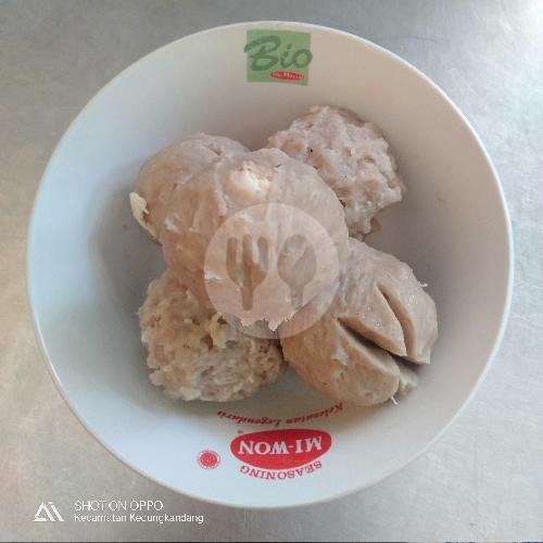 Bakso Kotak Pedas menu Pangsit Mie Ayam Yayang, Kedungkandang