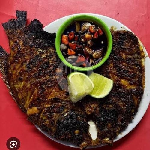 Petualangan Kuliner di Seafood Ajeng 1106 Ujung Menteng: Surga Seafood di Jakarta