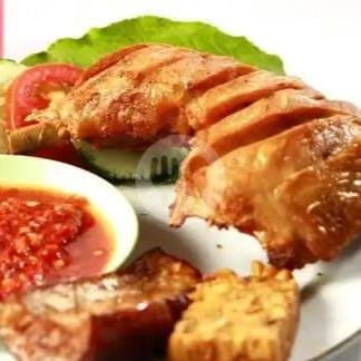 Paket Hemat 1 menu Pecel Lele Dan Ayam Goreng Cak Roy, Jatinegara