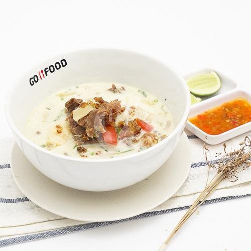 Kerupuk Aci menu Kedai Soto Betawi Istiqomah Mpok Laila, Ciliwung
