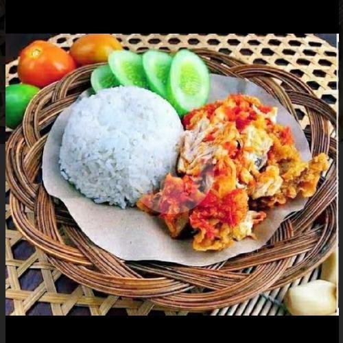 Ayam Krispi menu Ayam Bakar & Ayam Goreng Denas, Colomadu