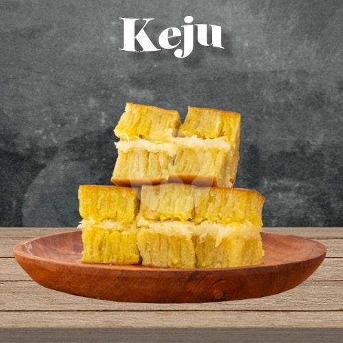 Martabak Manis Caramel Keju menu Martabak Legit Group, Harjamukti