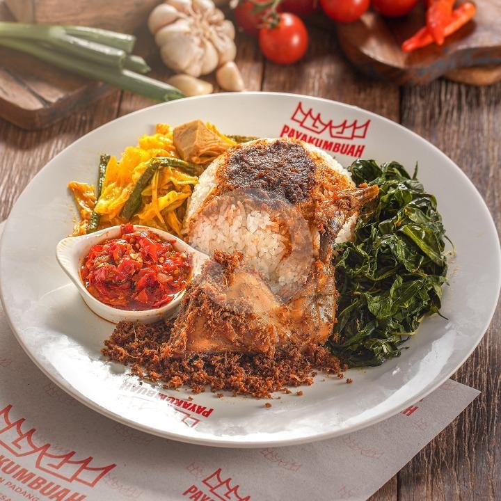 Nasi Ayam Bakar menu RM. Payakumbuah, Surabaya Gubeng