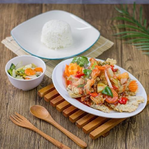 Nasi Gurame Asem Pedas menu Waroenk Kito, Biak