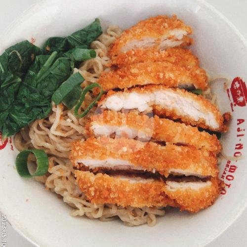 Telur Kecap menu Mie Pinangsia Totogan Ayin, Jebres