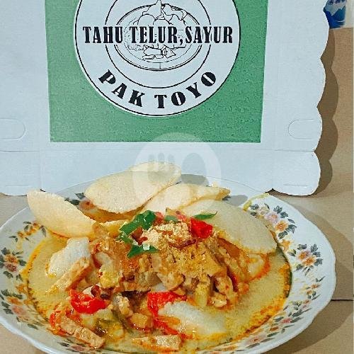 Lontong Tahu menu Lontong Tahu Telor Pak Toyo, Dolopo