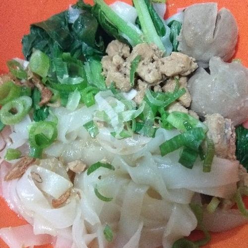 Kwetiau Rebus menu Mie Ayam Laksana & Bakso Wonogiri Mas Mul