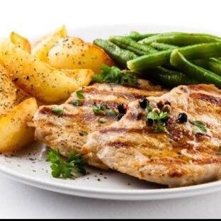 Mix Crispy Beef Dan Chicken Steak menu Djoeragan Steak, Dolopo