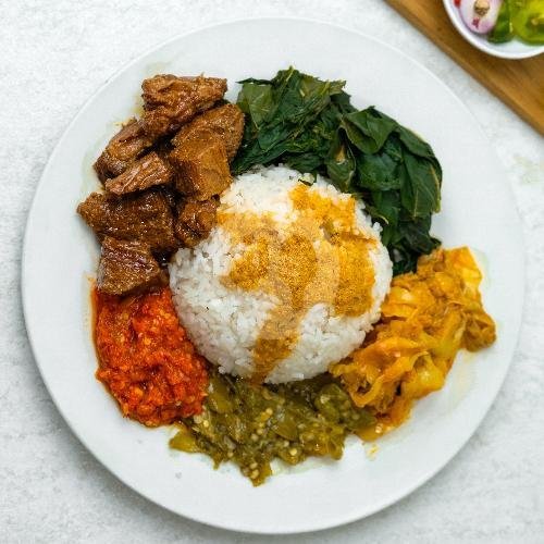 Nasi Rendang + Telur menu RM Pagi Sero, Dago