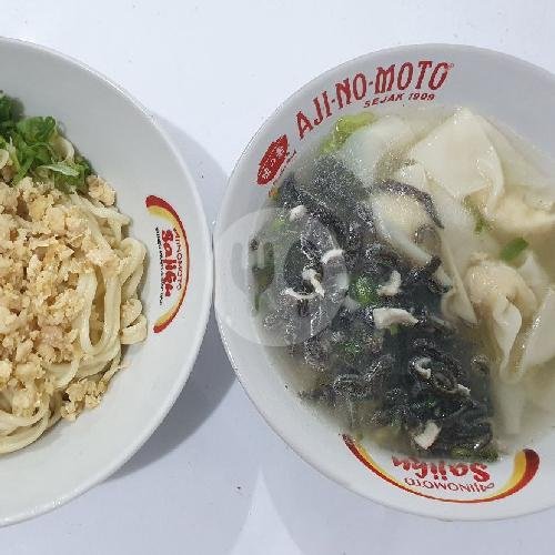 Mie Tahu menu Mi Baso Simpati, Cicendo