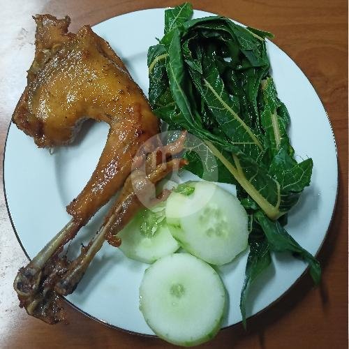 Dada menu Ayam Goreng Mbak Mul Begajah Sukoharjo