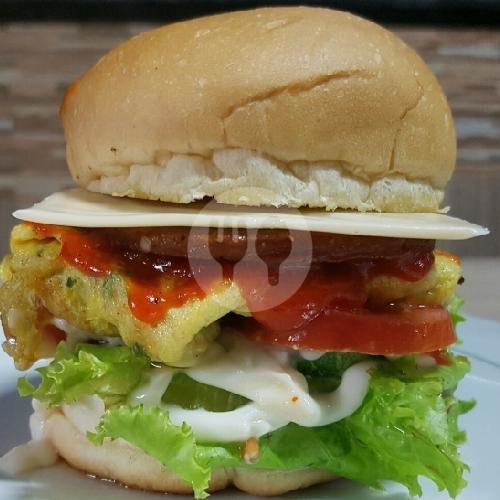 Burger Ciken Naget + Keju menu Burger Rifki, Ranca Sabir