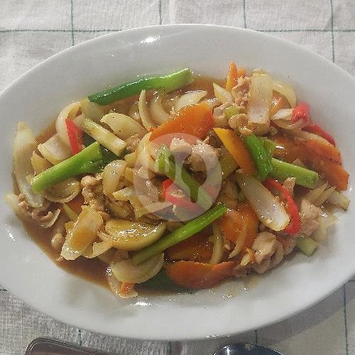 Ayam Cah Jamur menu RM Kalimantan Anton Jatibening, Caman
